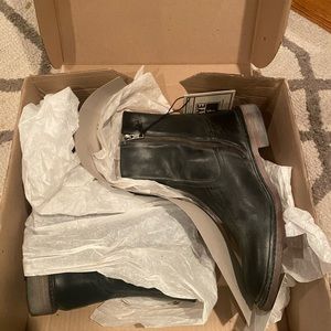 Brand new black Frye boots